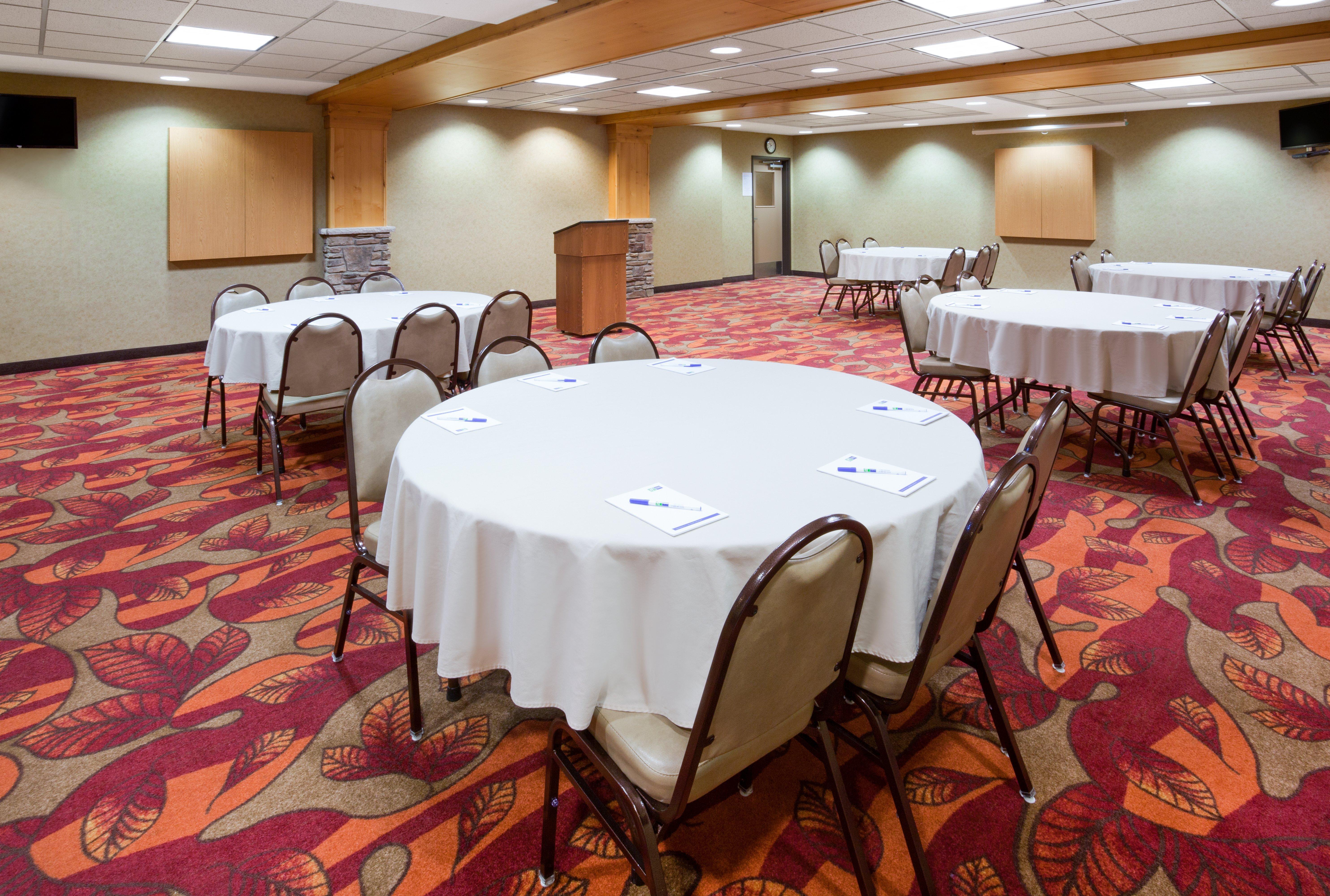 Express & Brainerd-baxter By Ihg